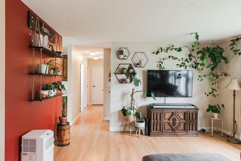 9332 70A Avenue  - Photo 5