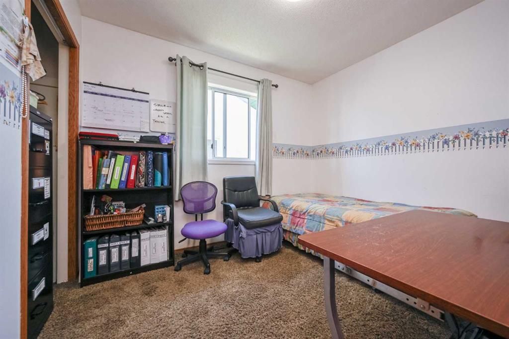 12017 95B Street  - Photo 19