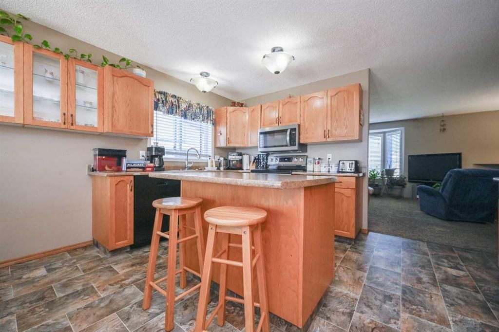 12017 95B Street  - Photo 6