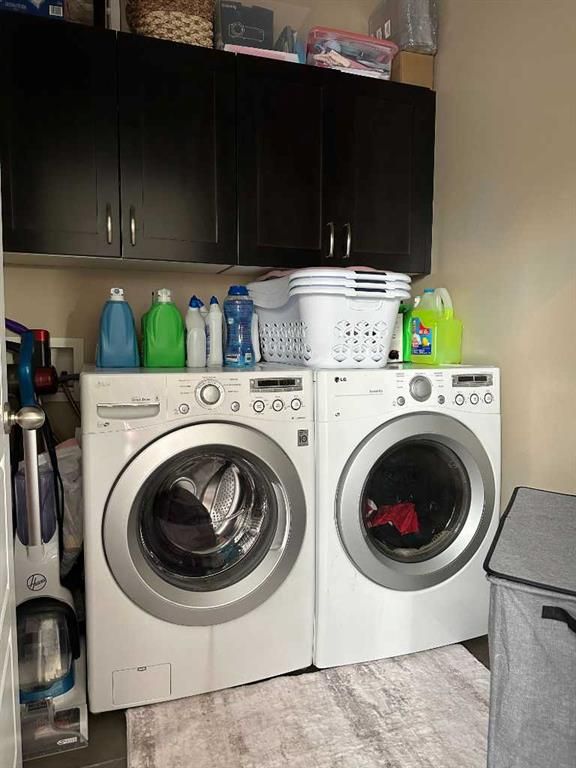 A &amp; B, 12429 103B Street  - Photo 29