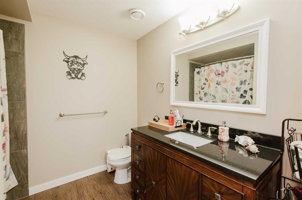 A &amp; B, 12429 103B Street  - Photo 42