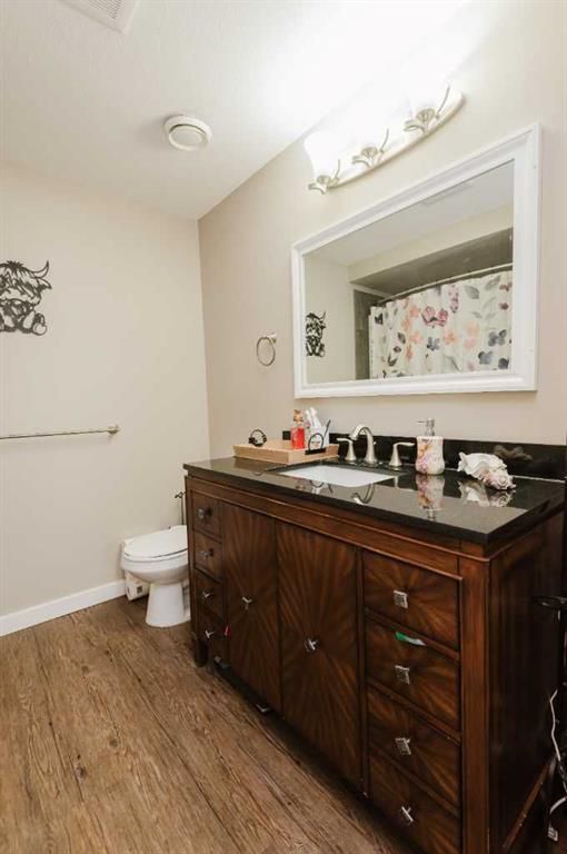 A &amp; B, 12429 103B Street  - Photo 43