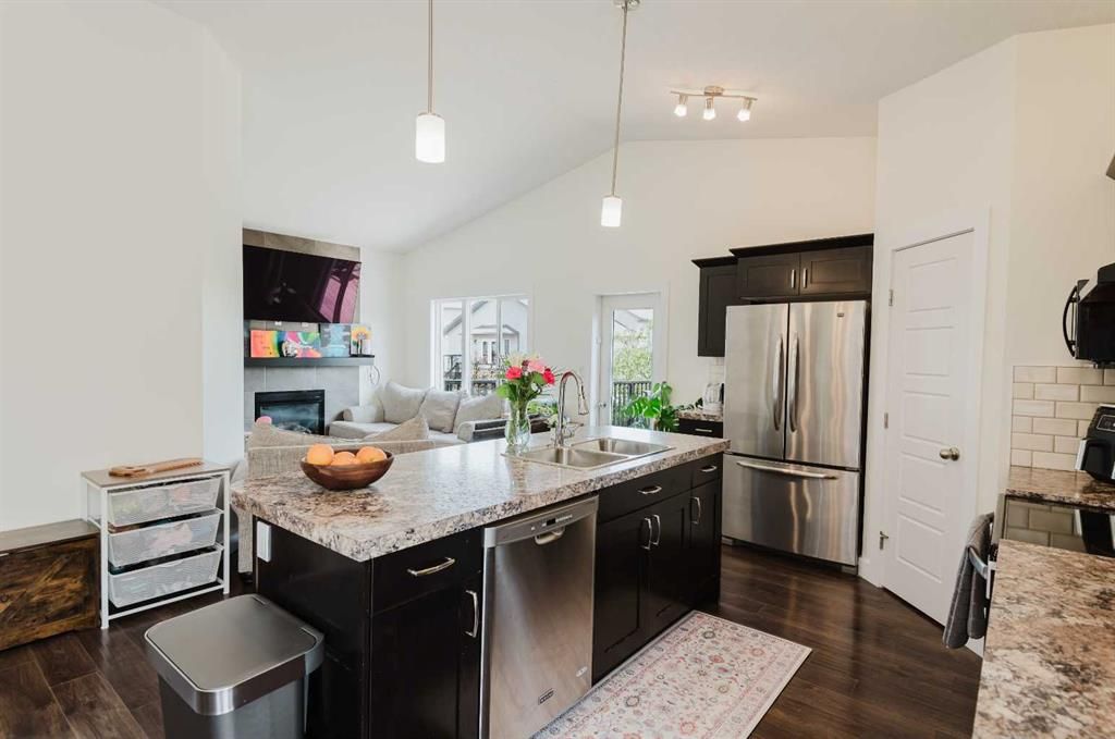 A &amp; B, 12429 103B Street  - Photo 7