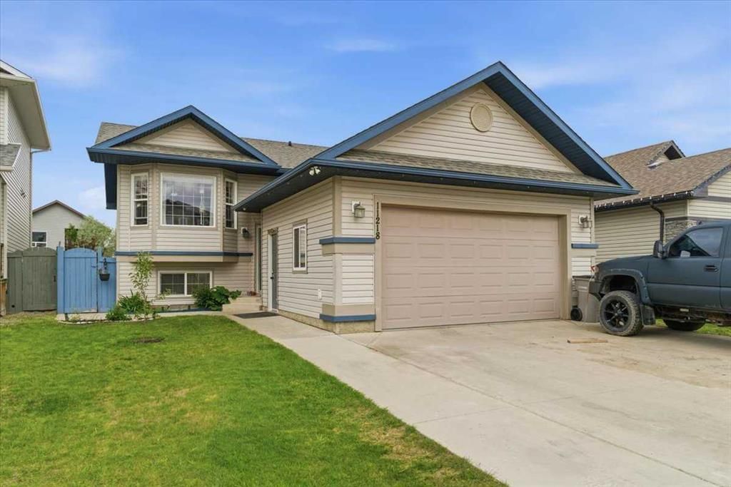 11218 76 Avenue  - Photo 2