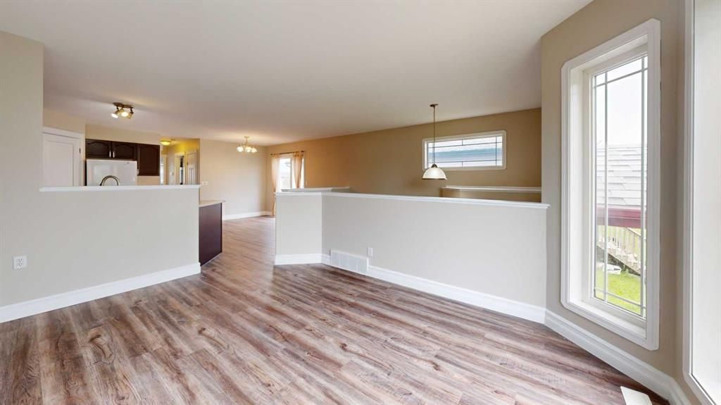 10518 72 Avenue  - Photo 3