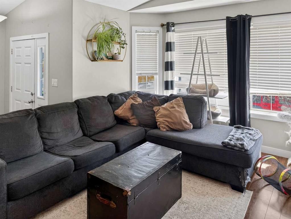 11212 75A Avenue  - Photo 3