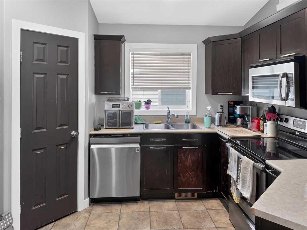 11212 75A Avenue  - Photo 8