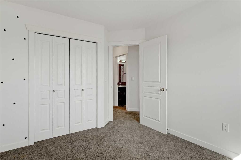 14915 102a Street  - Photo 19