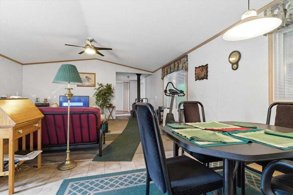 70, 25039 Township Road 722   - Photo 10