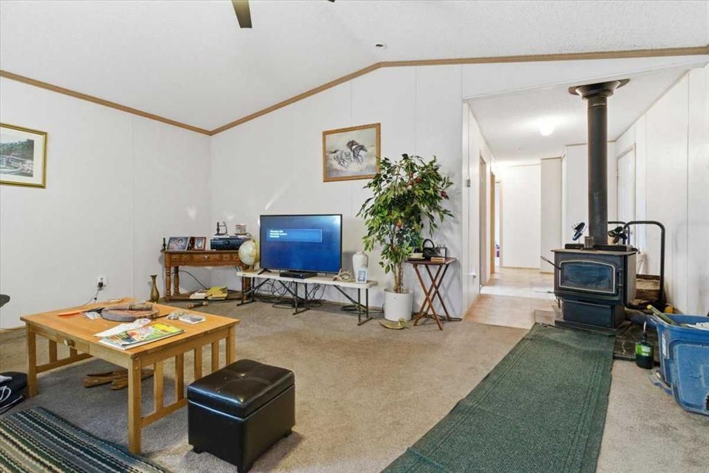 70, 25039 Township Road 722   - Photo 17