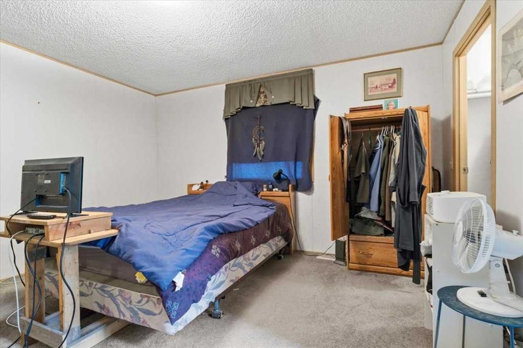 70, 25039 Township Road 722   - Photo 21