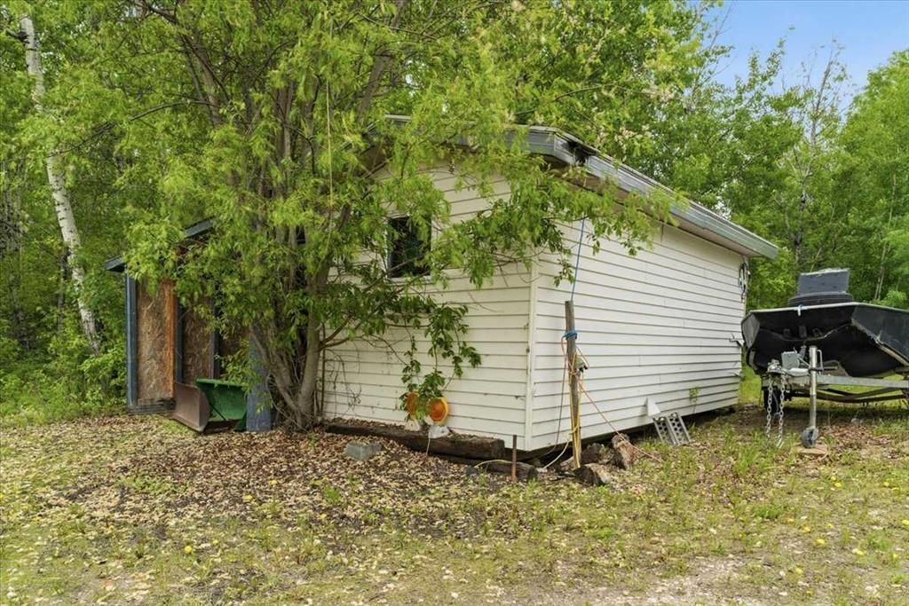 70, 25039 Township Road 722   - Photo 29