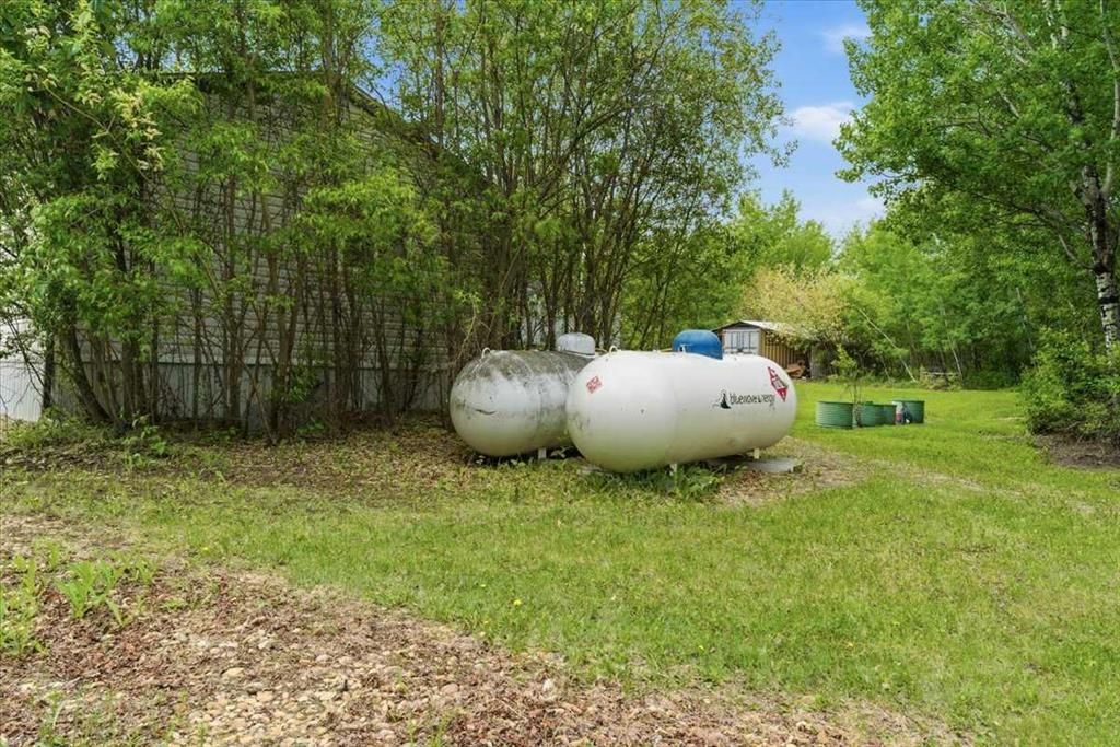 70, 25039 Township Road 722   - Photo 32