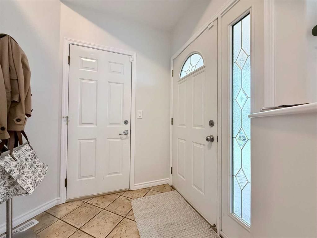 203 Pinnacle Way  - Photo 3