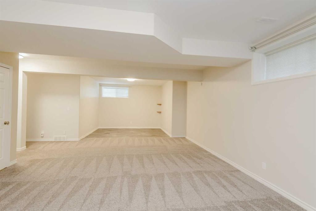 203 Pinnacle Way  - Photo 34