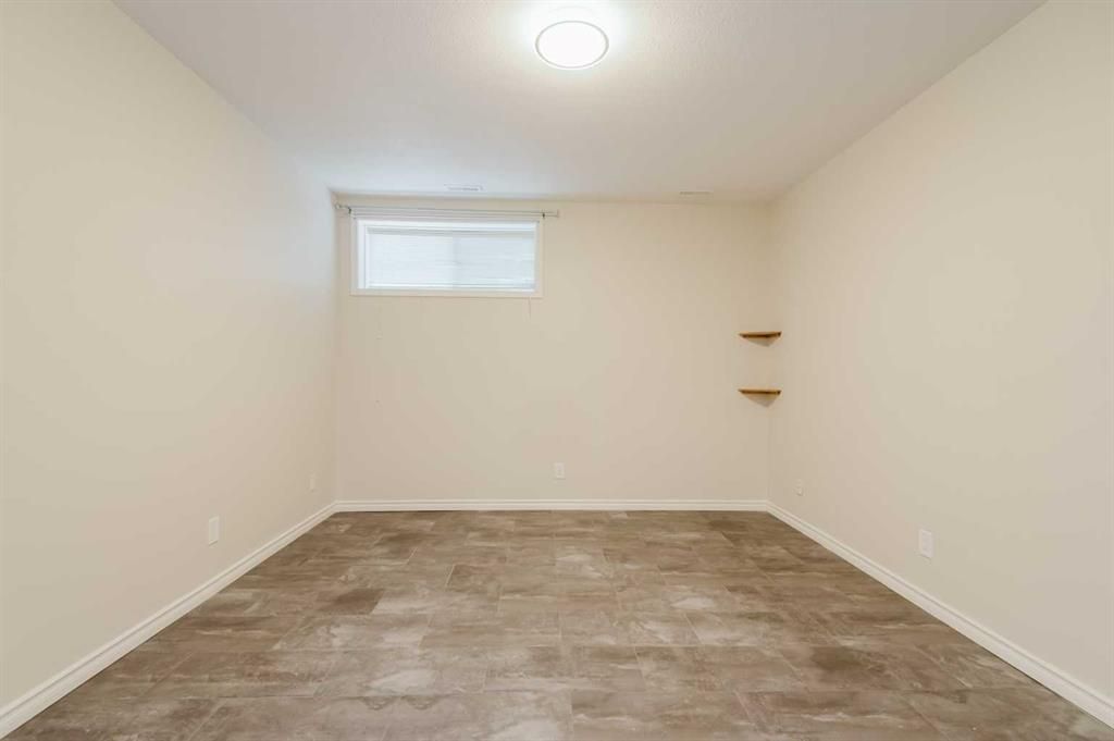 203 Pinnacle Way  - Photo 36