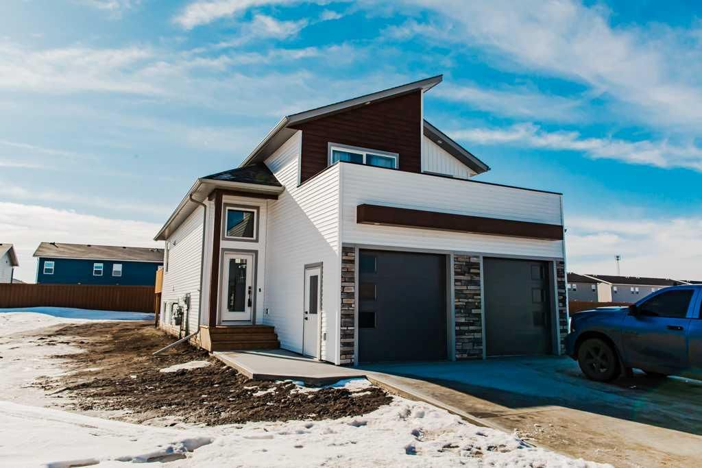 9541 114 Avenue  - Photo 2
