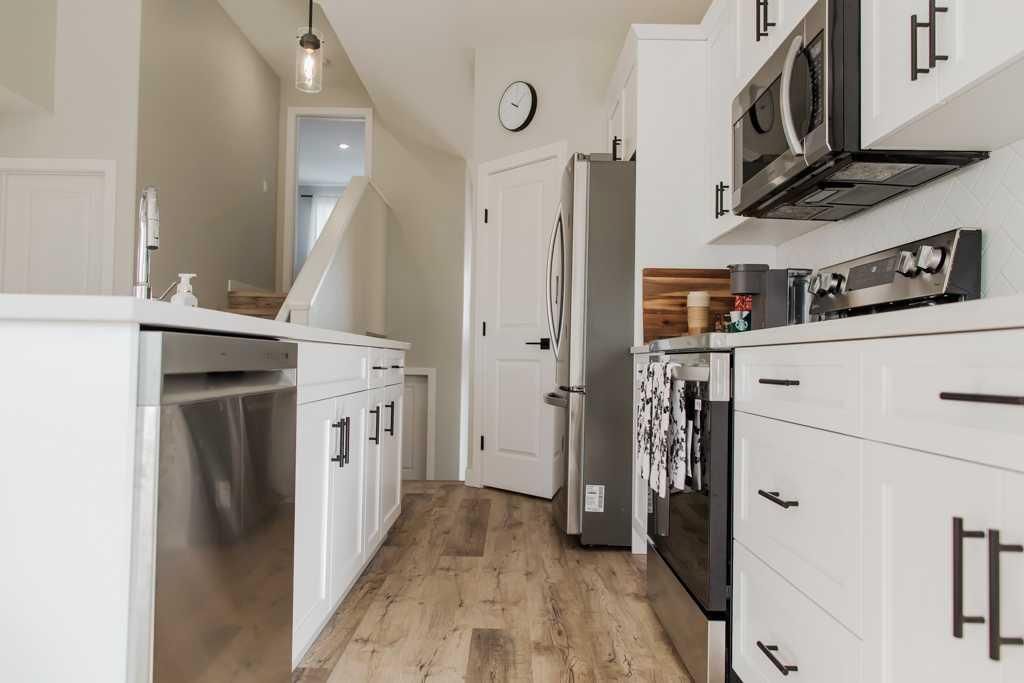 9541 114 Avenue  - Photo 3