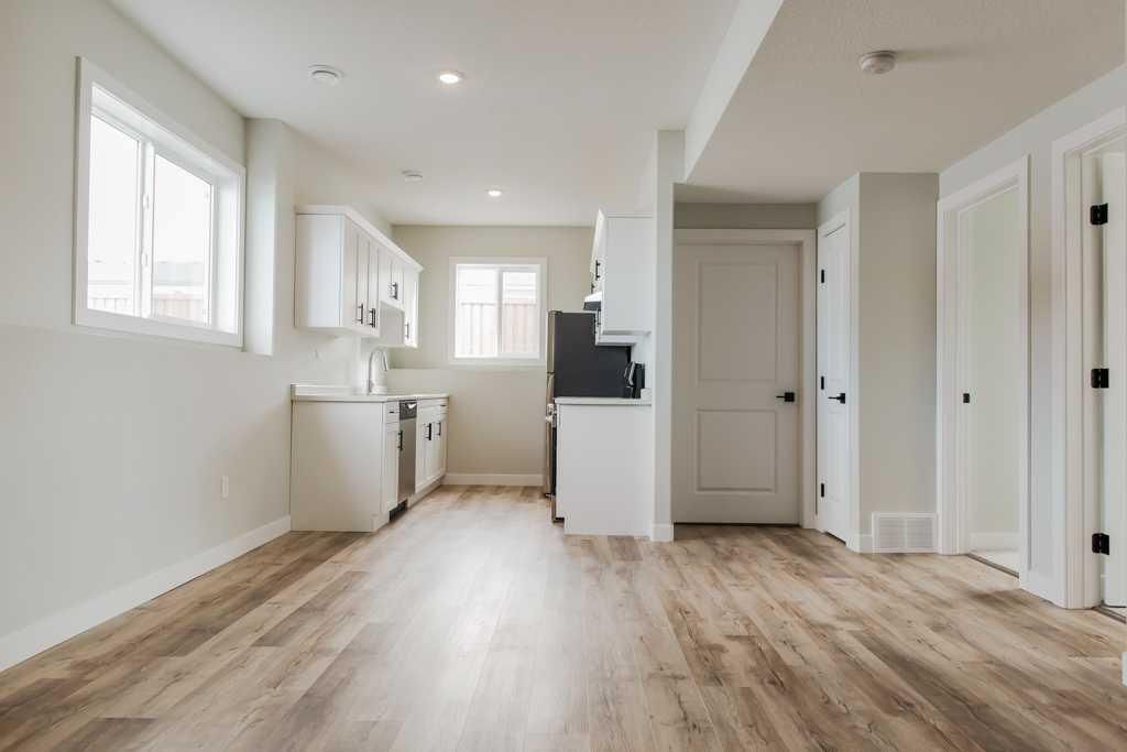 9541 114 Avenue  - Photo 35