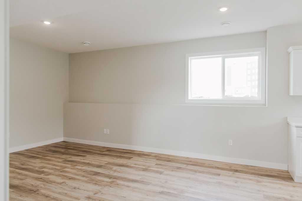 9541 114 Avenue  - Photo 42