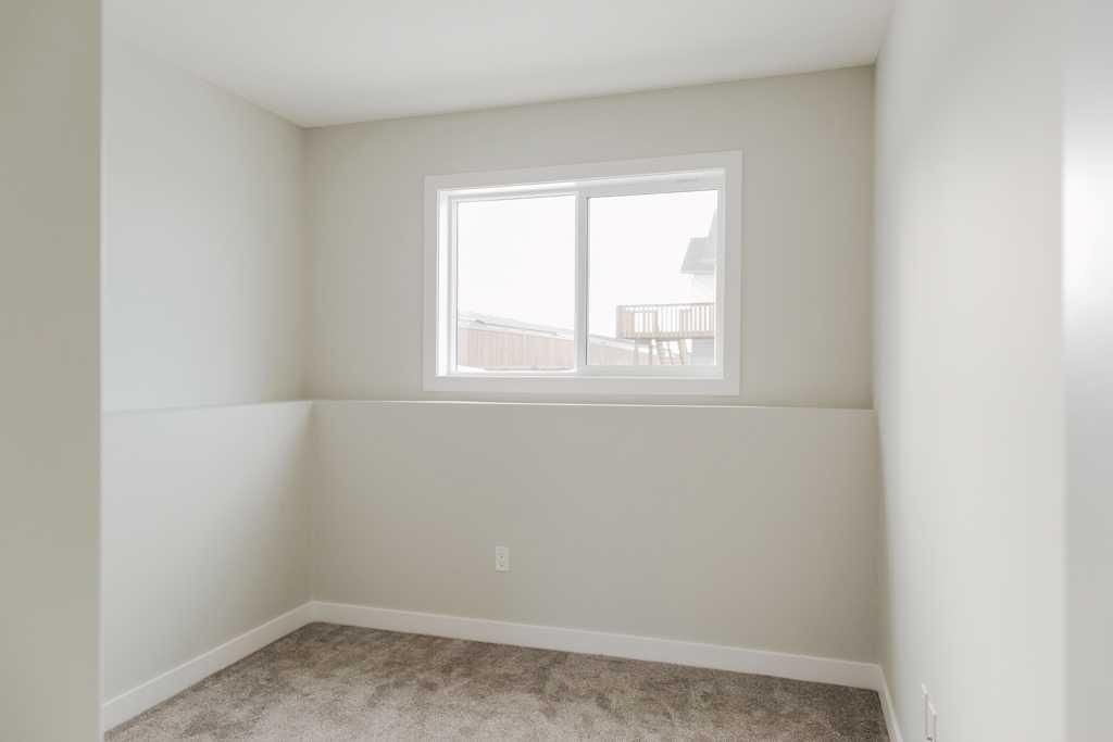 9541 114 Avenue  - Photo 43
