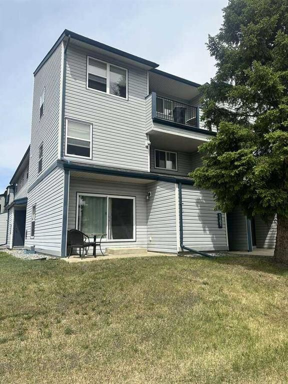 1107, 7201 Poplar Drive - Photo 1