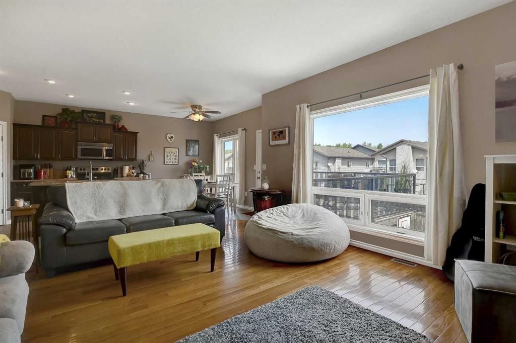 10228 94 Street  - Photo 11