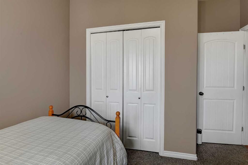 10228 94 Street  - Photo 14