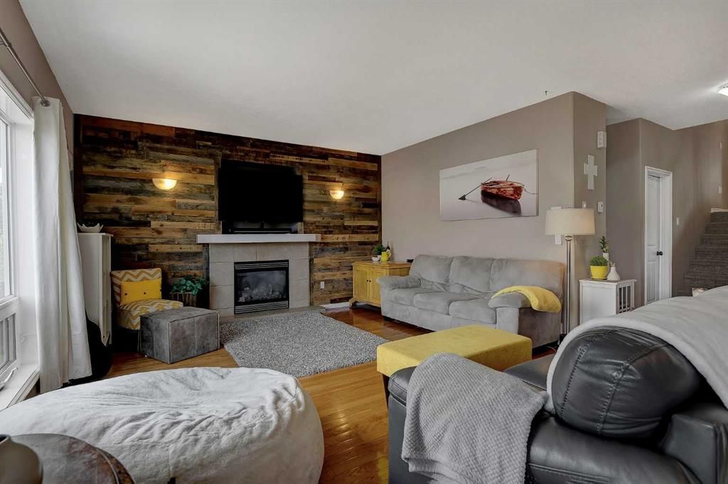 10228 94 Street  - Photo 5