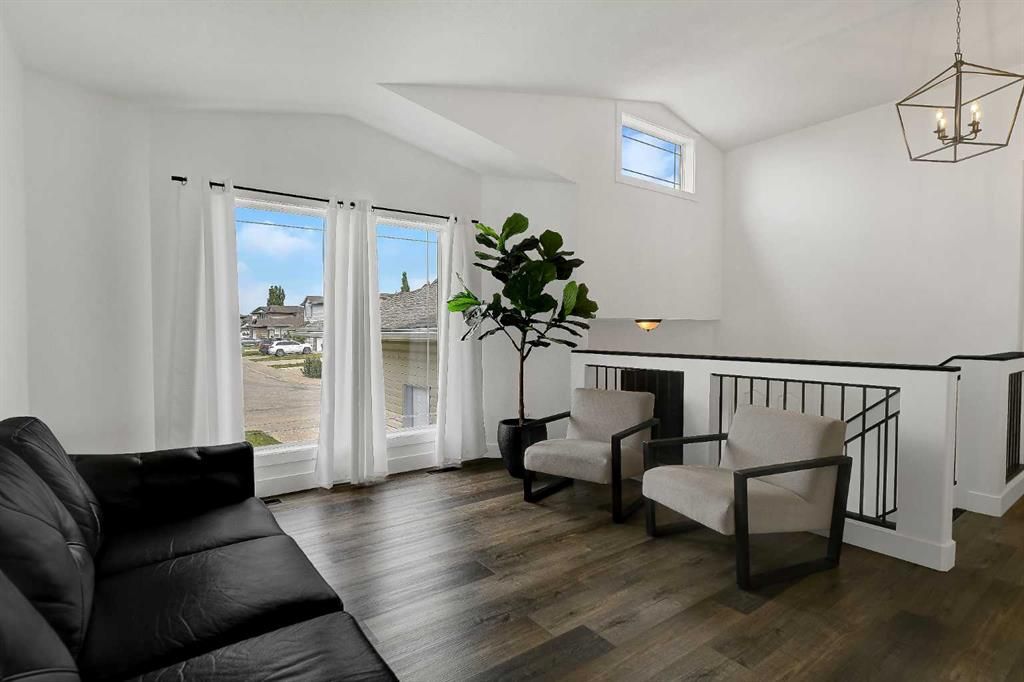 6329 87 Street  - Photo 3