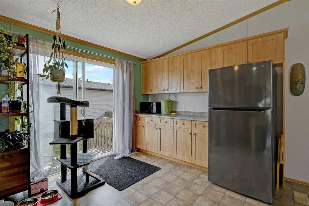 9021 85 Avenue  - Photo 10