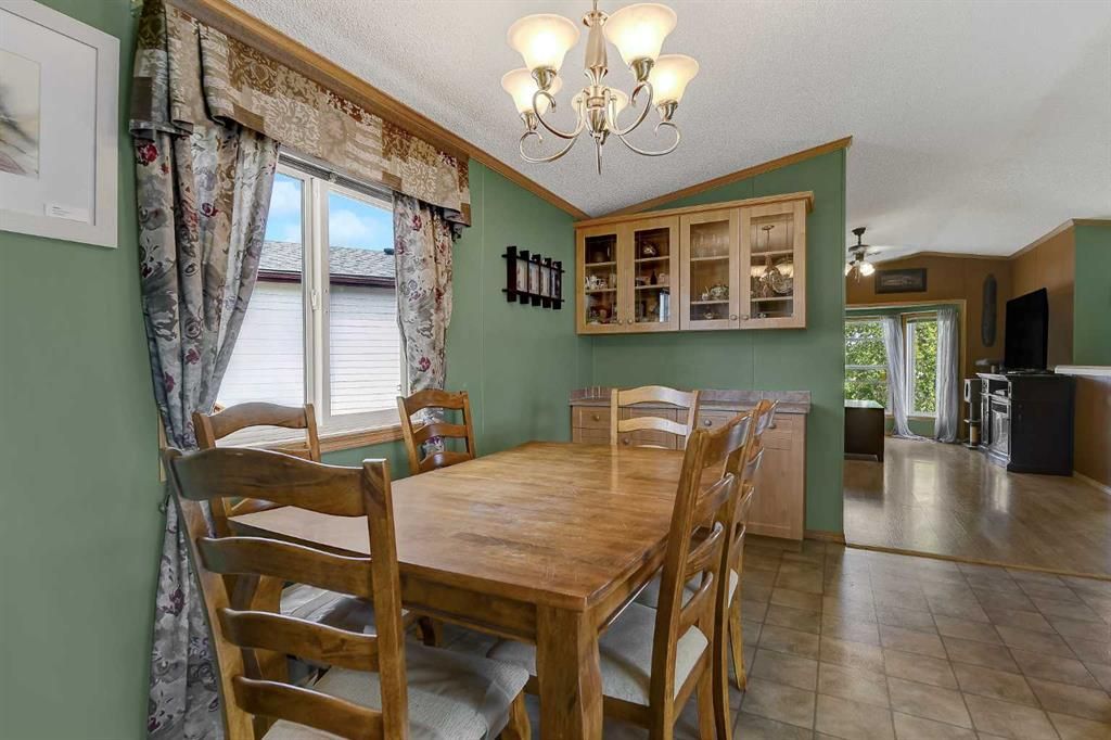 9021 85 Avenue  - Photo 12