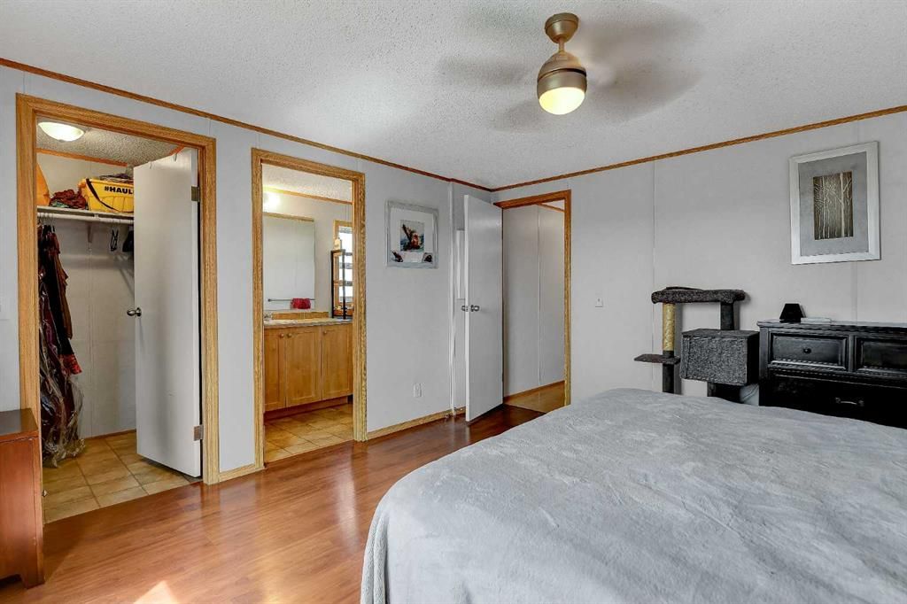 9021 85 Avenue  - Photo 14