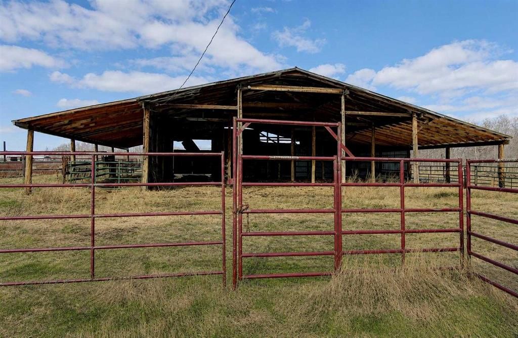 711014 Range Road 80   - Photo 22