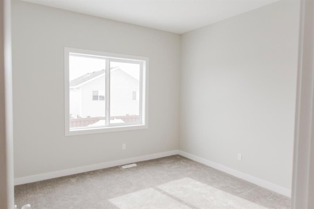 9825 96 Avenue  - Photo 15