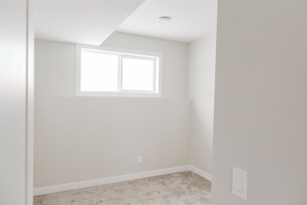 9825 96 Avenue  - Photo 26