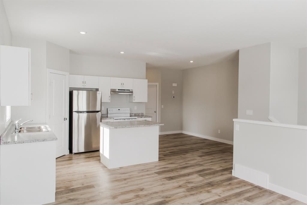 9825 96 Avenue  - Photo 7
