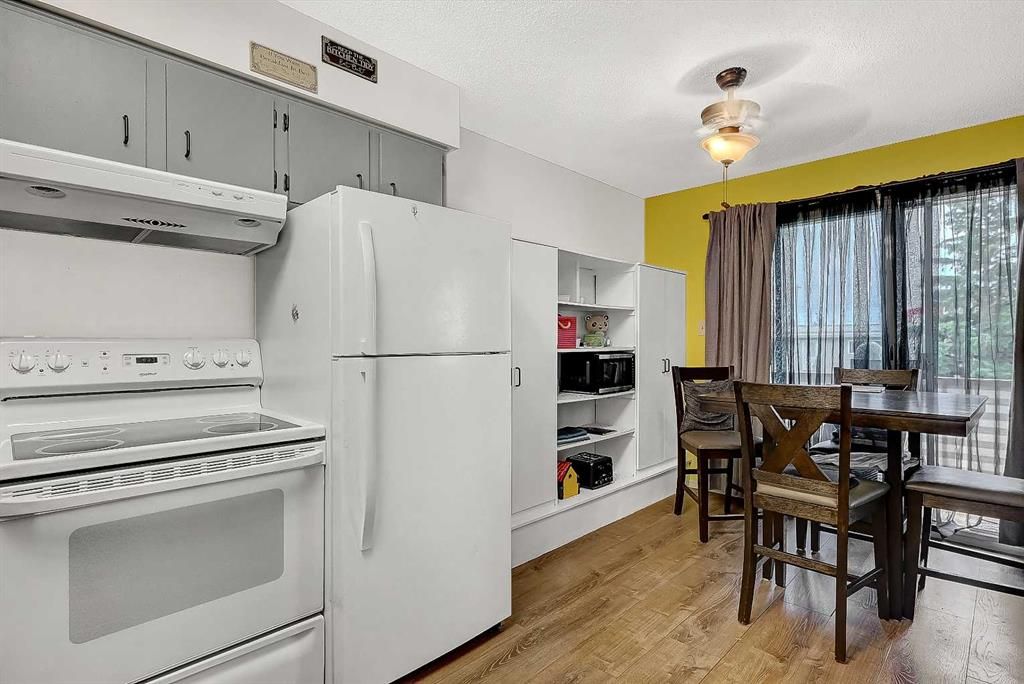9822, 9824 96 Avenue  - Photo 10