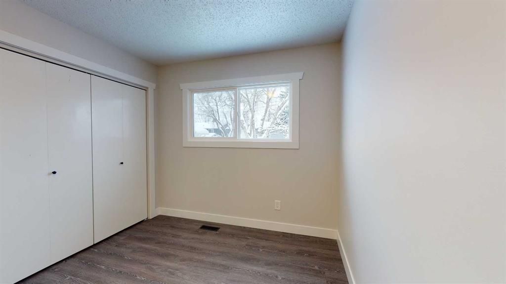 9730 117 Avenue  - Photo 18