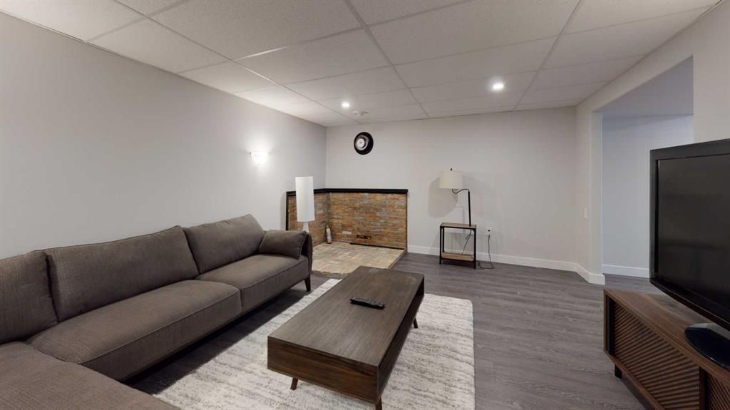 9730 117 Avenue  - Photo 24