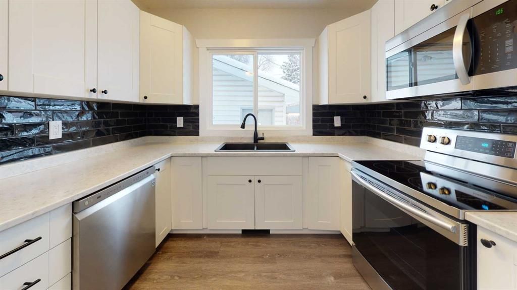 9730 117 Avenue  - Photo 3