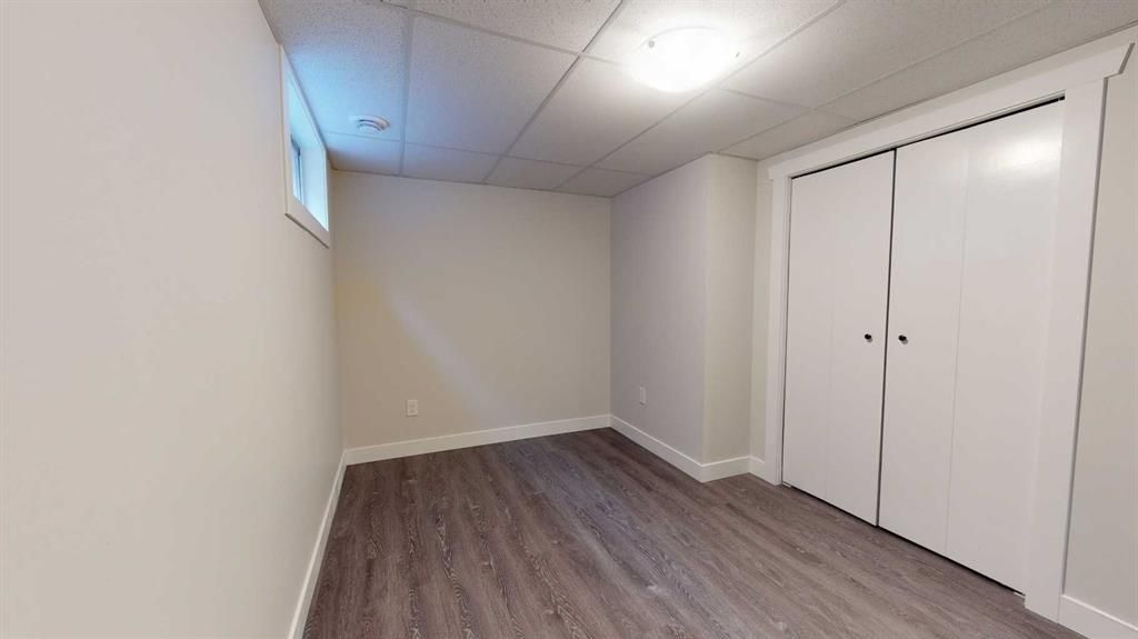 9730 117 Avenue  - Photo 32