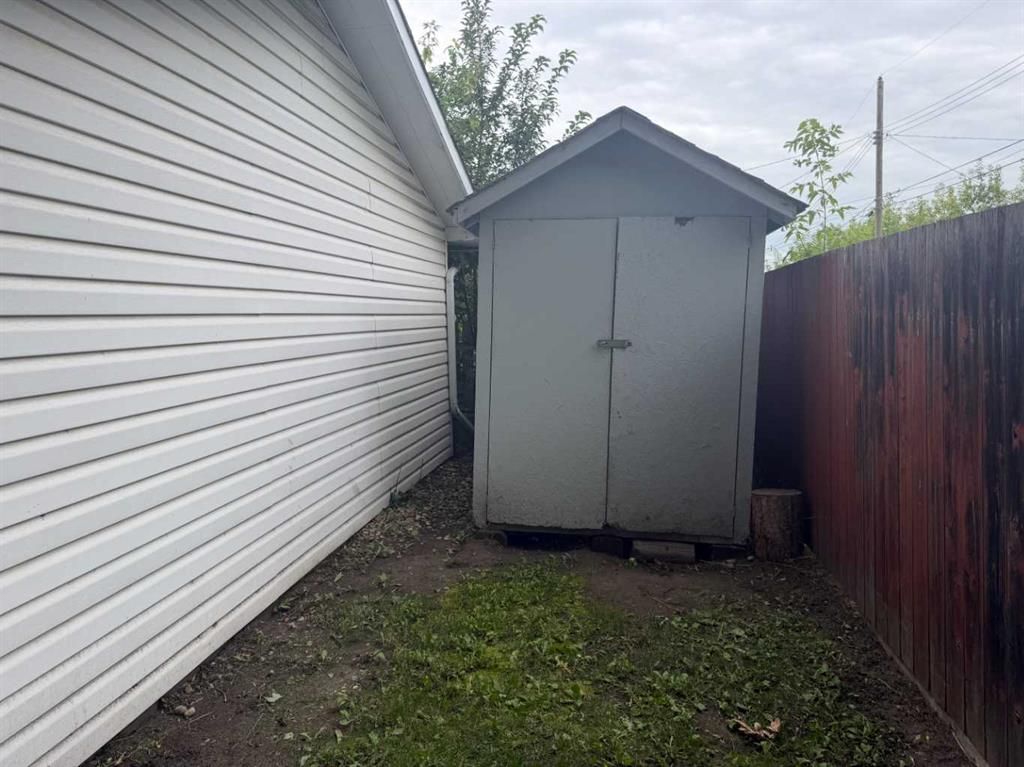 9730 117 Avenue  - Photo 38