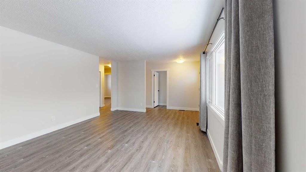 9730 117 Avenue  - Photo 8