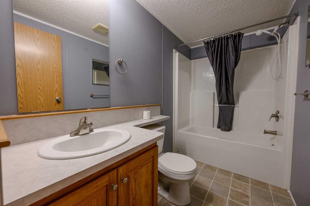 8829 90 Avenue  - Photo 19