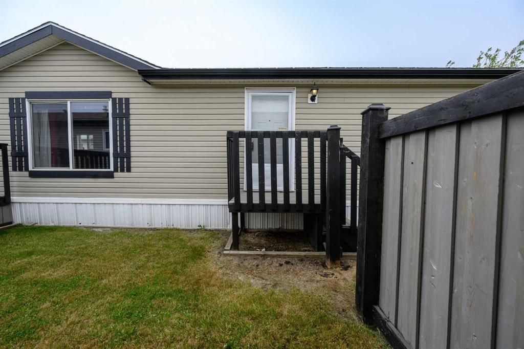 8829 90 Avenue  - Photo 26