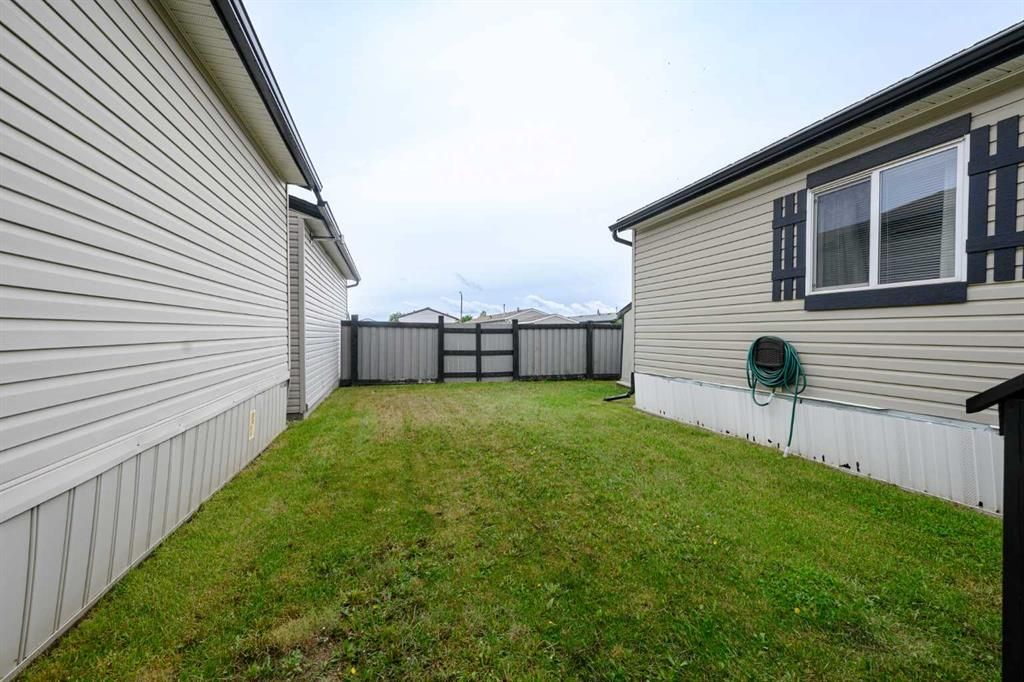 8829 90 Avenue  - Photo 27