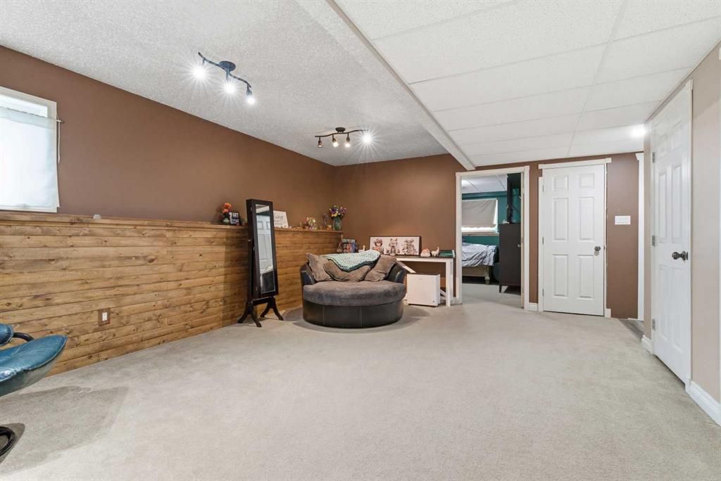 6209 90 Street  - Photo 17