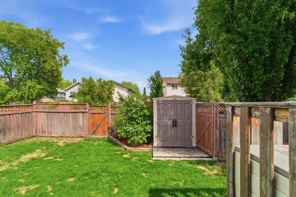 6209 90 Street  - Photo 24