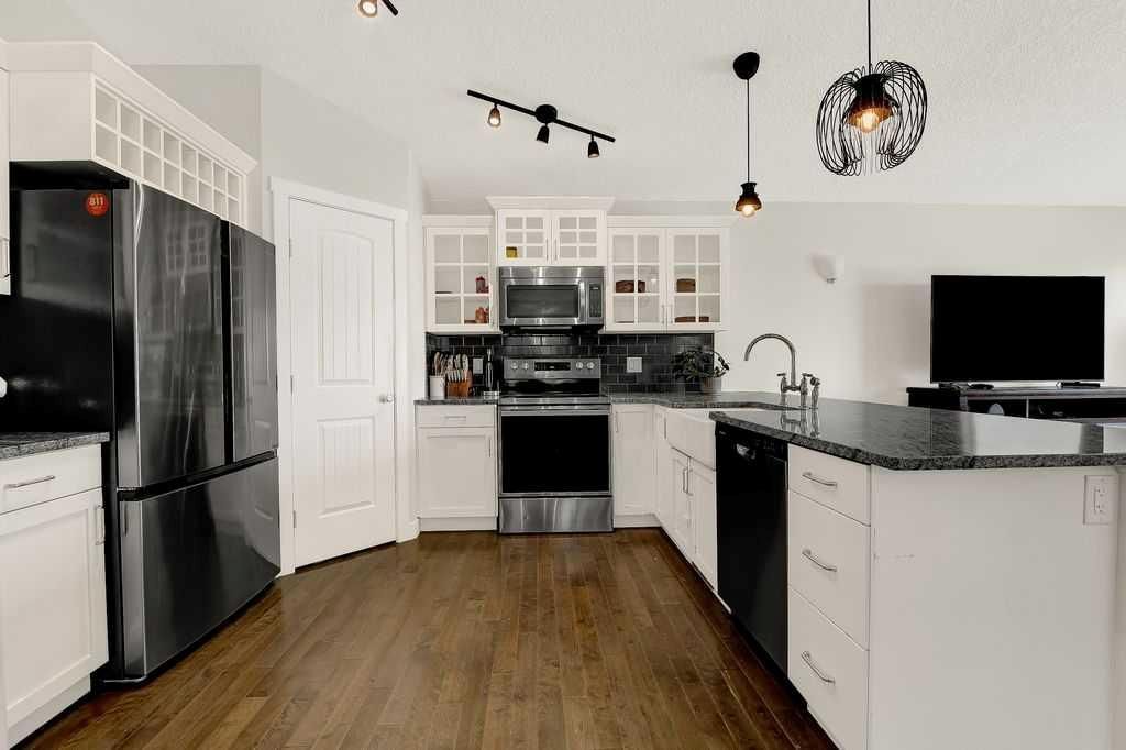 9468 93 Street  - Photo 8